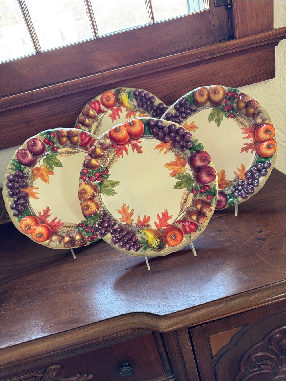 Vintage Fall "Autumn Harvest" Dinner Plates Leisure Time by Ullman 1970-1980's